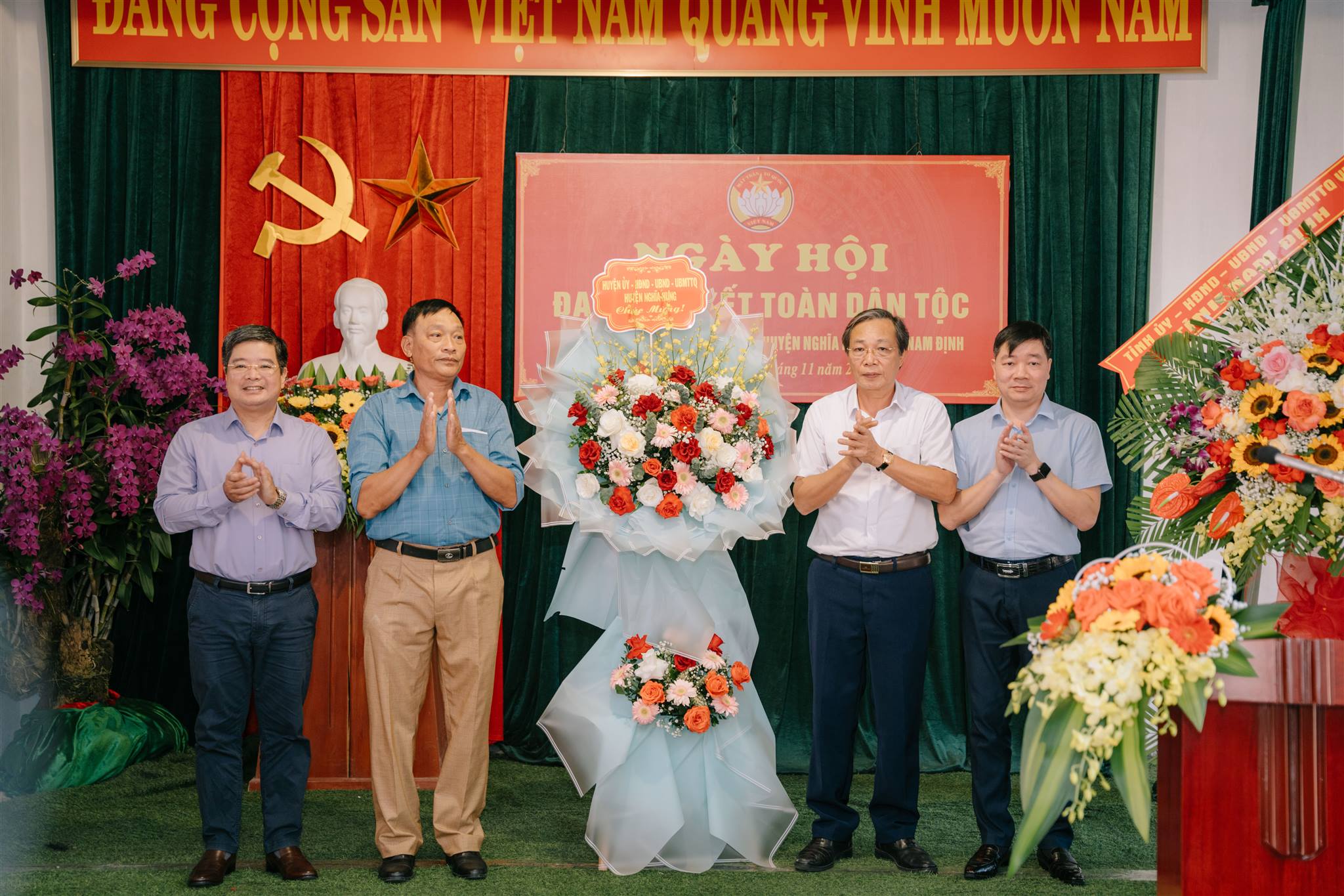 anh tin bai