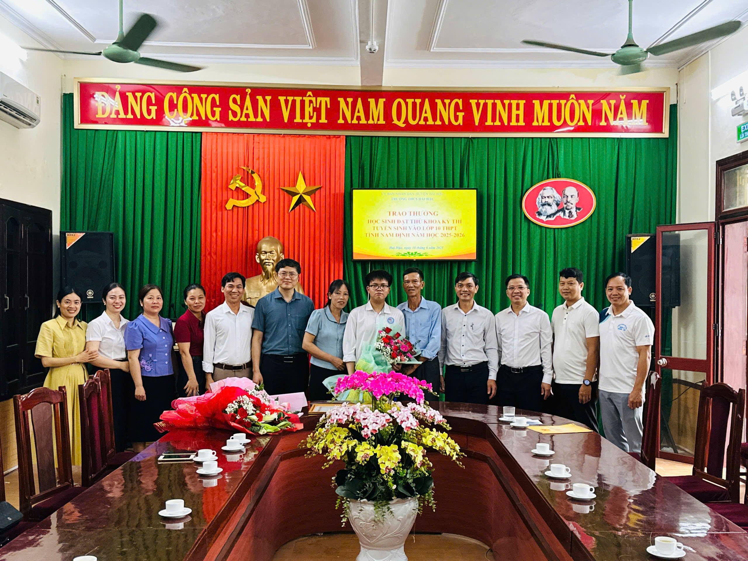 anh tin bai