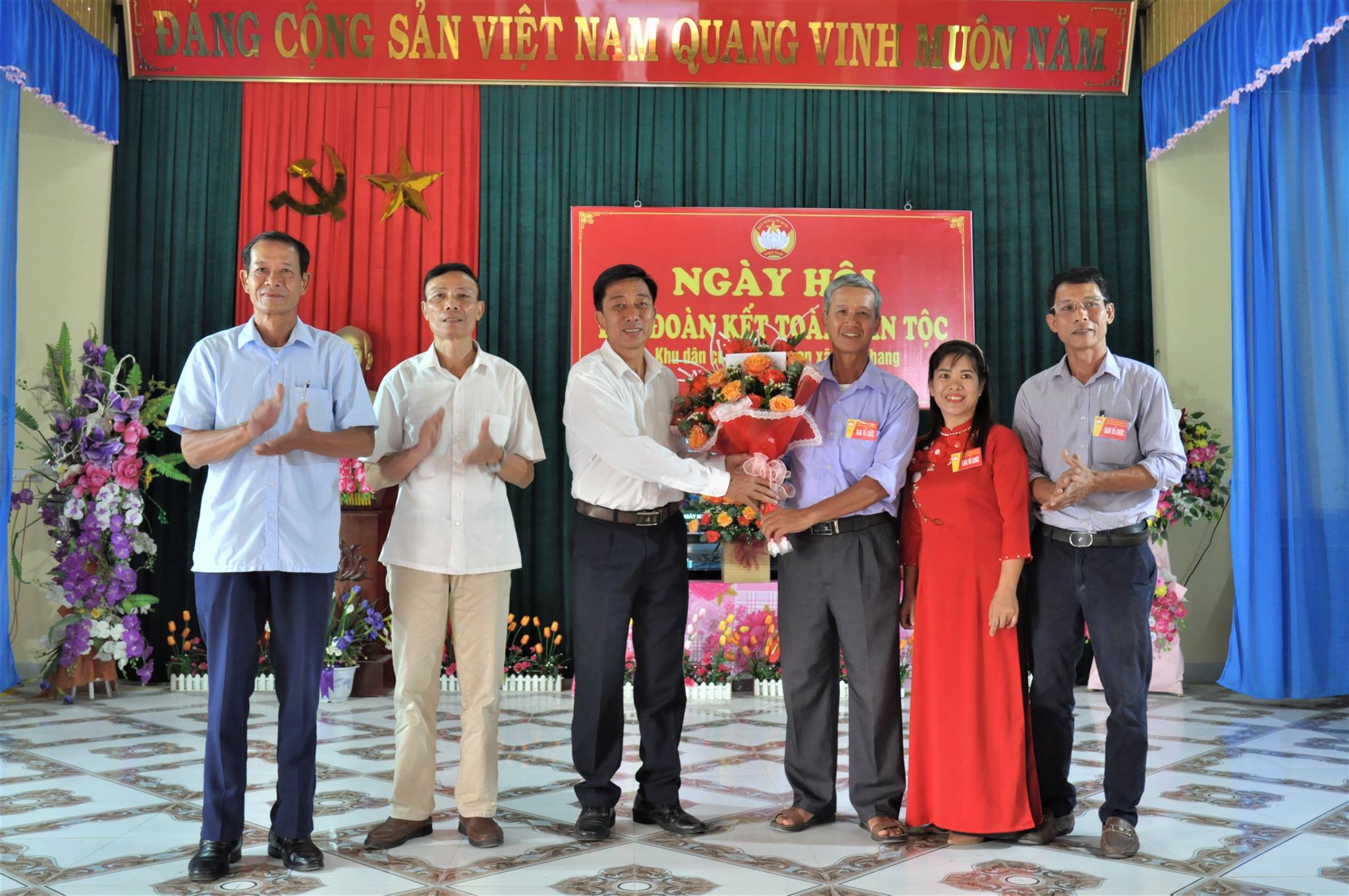 anh tin bai