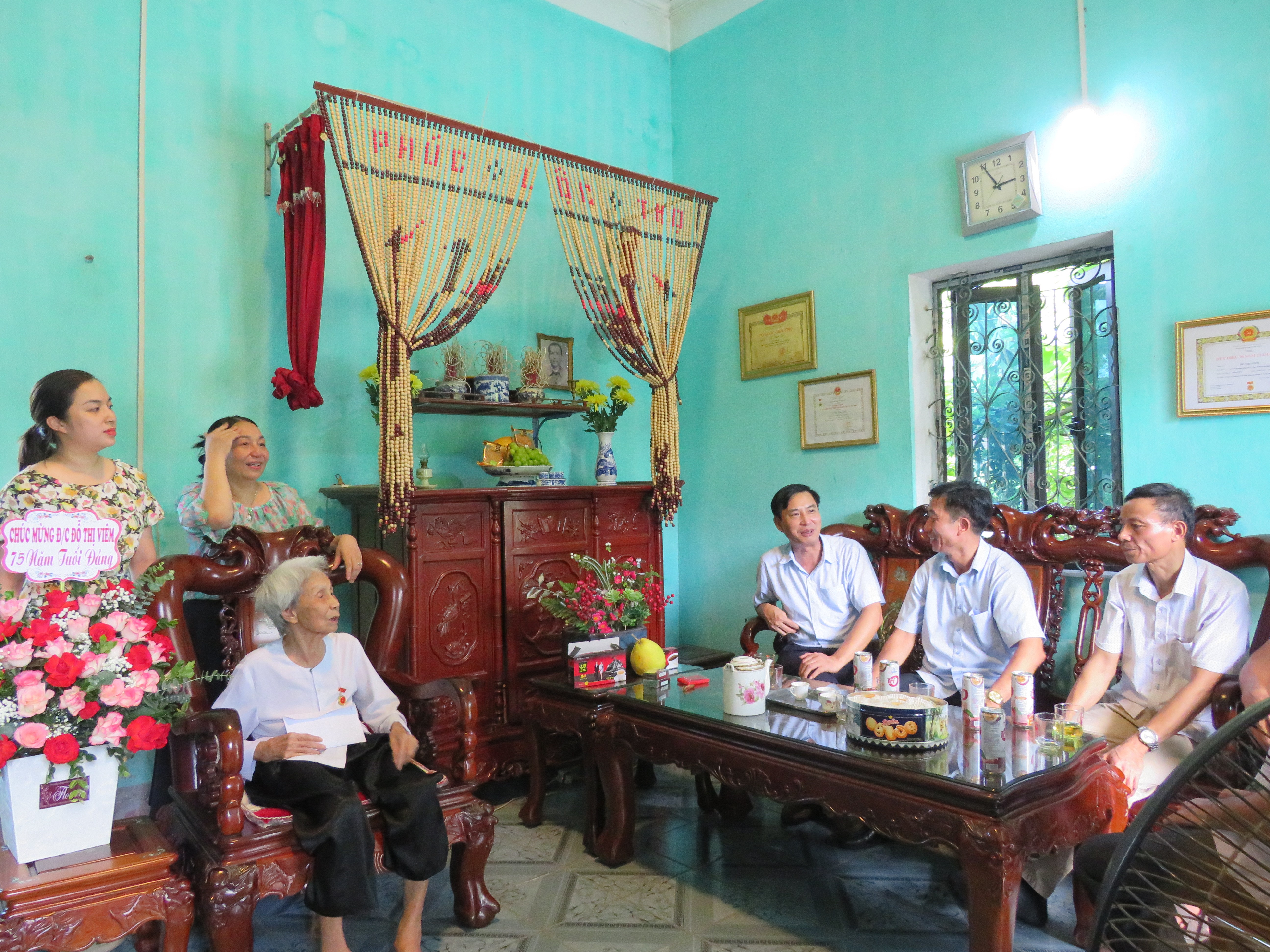 anh tin bai