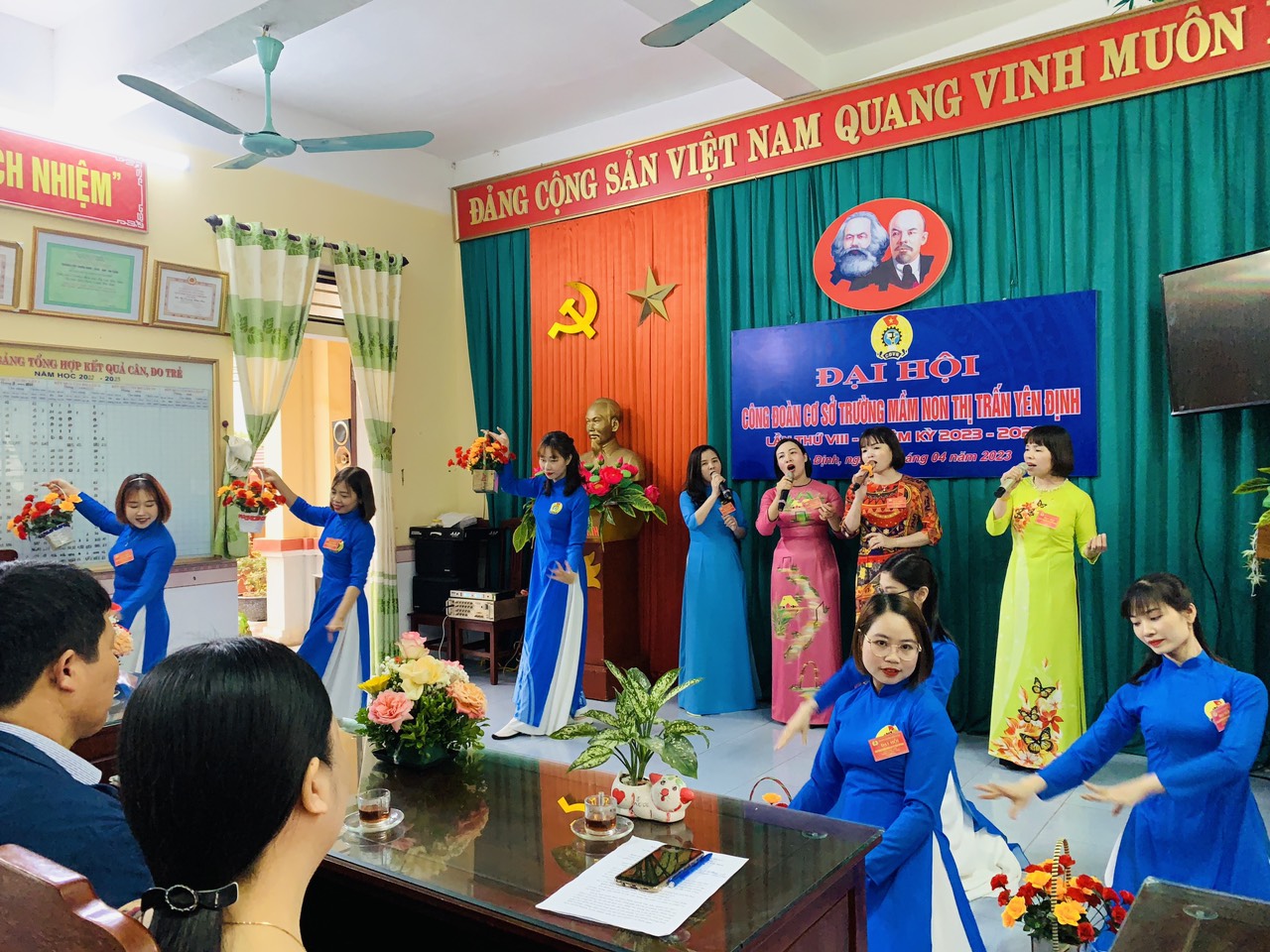 anh tin bai