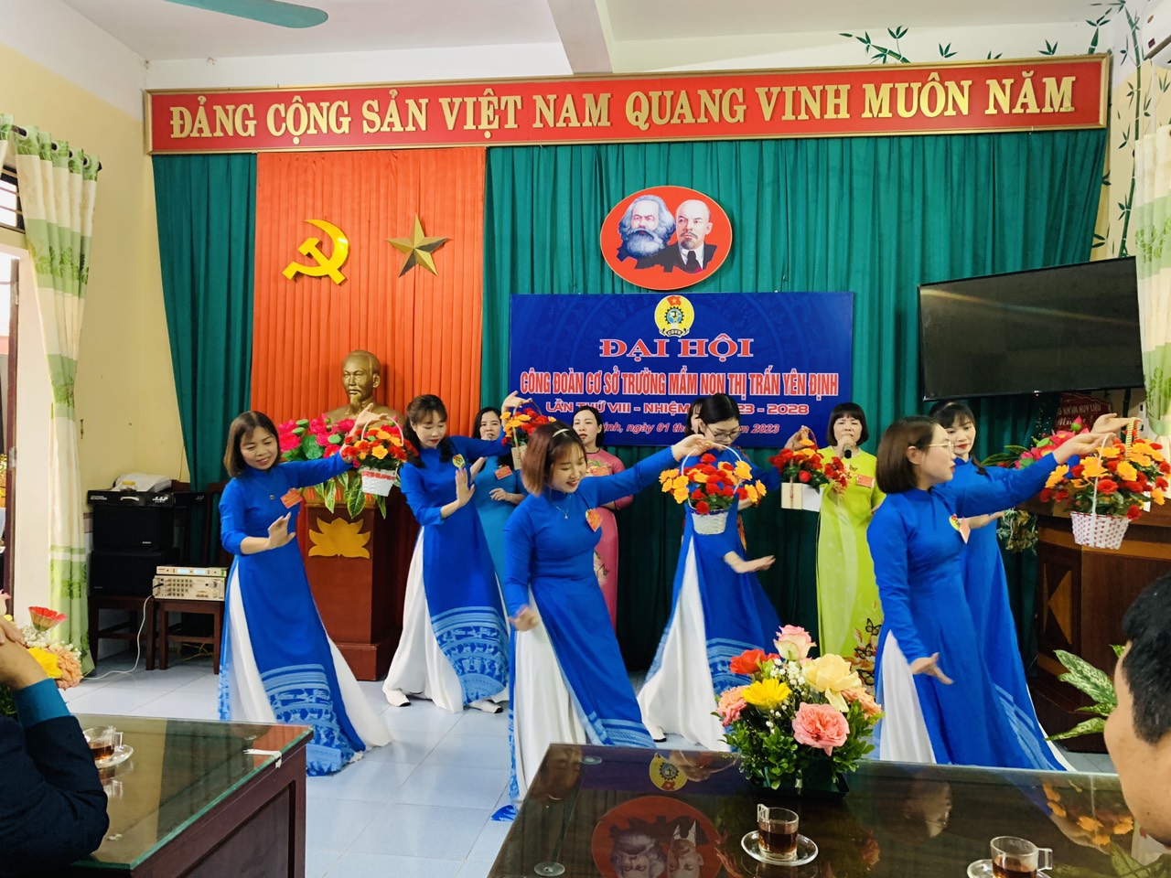 anh tin bai