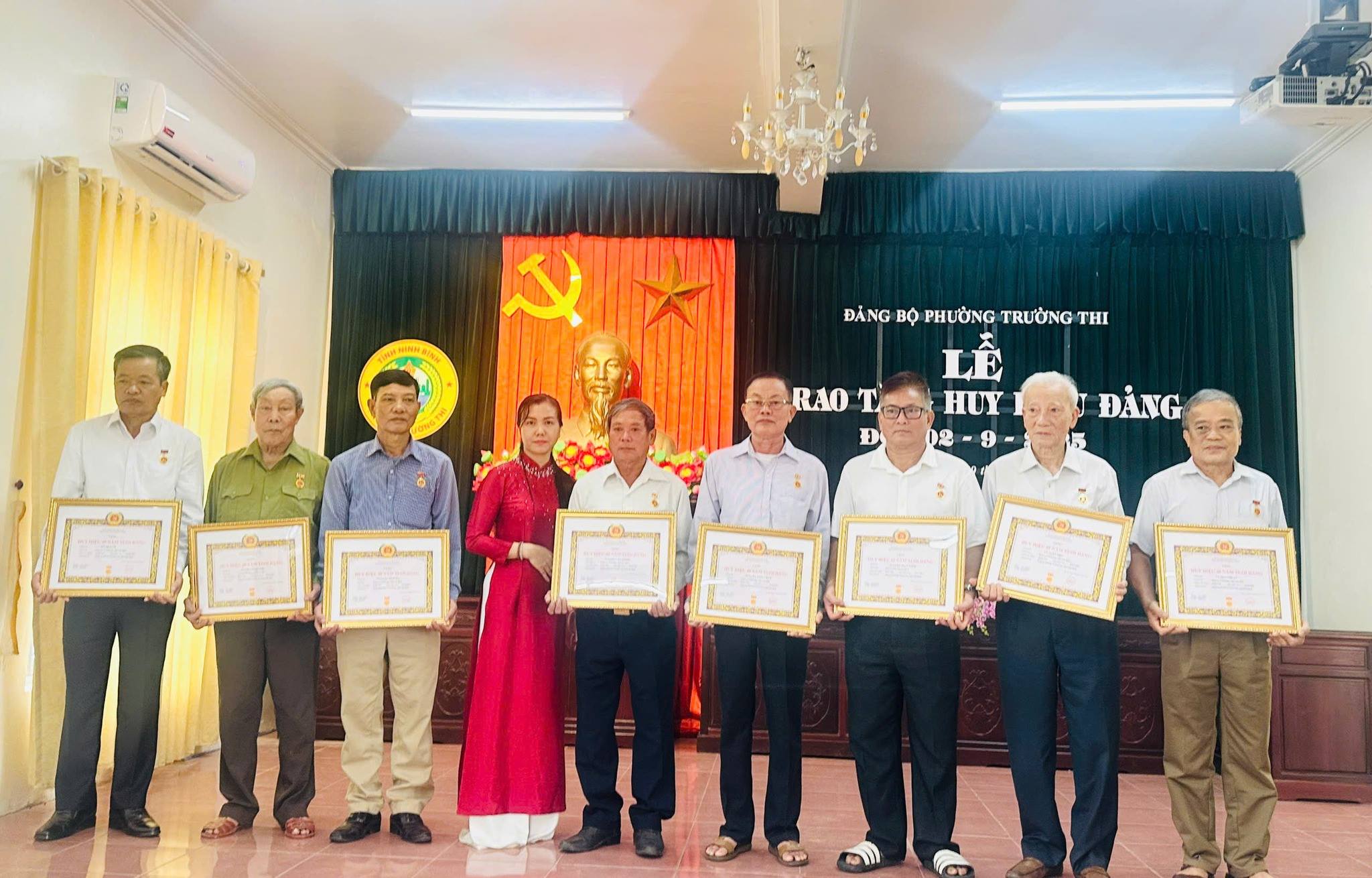 anh tin bai