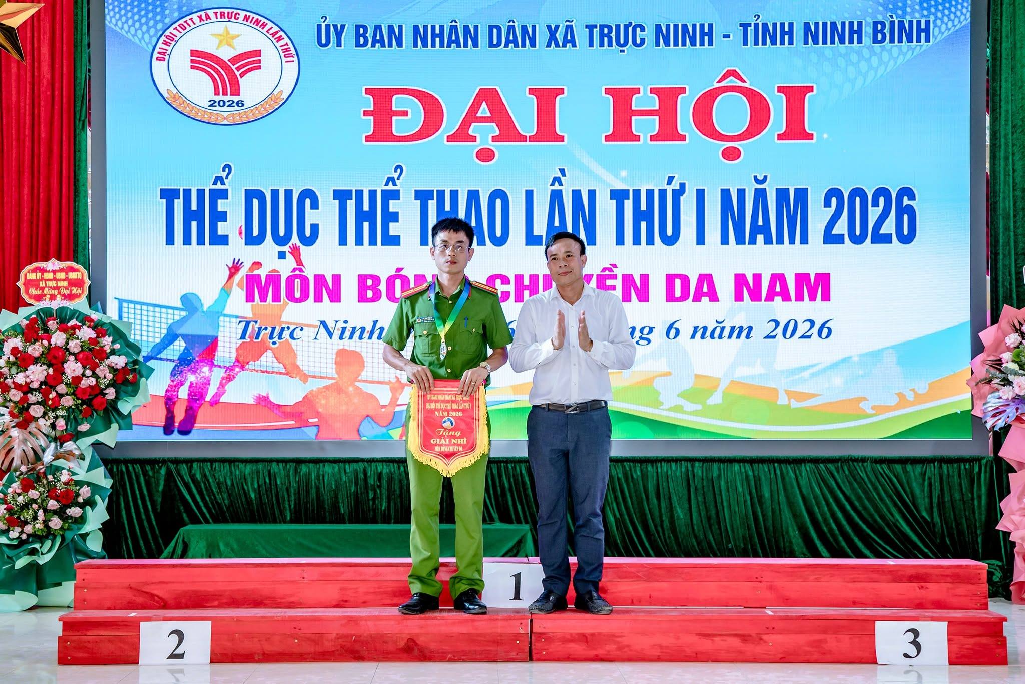 anh tin bai