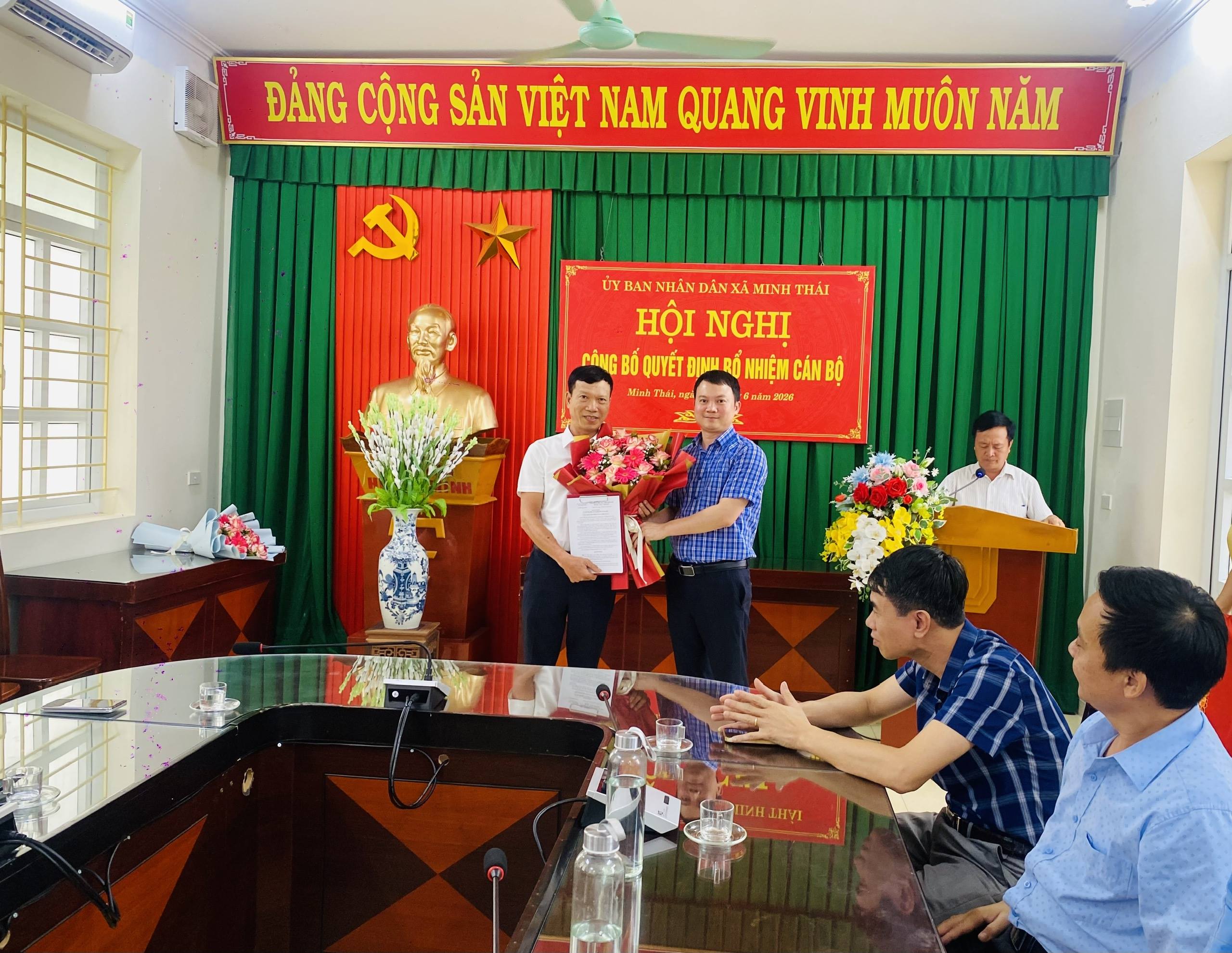 anh tin bai