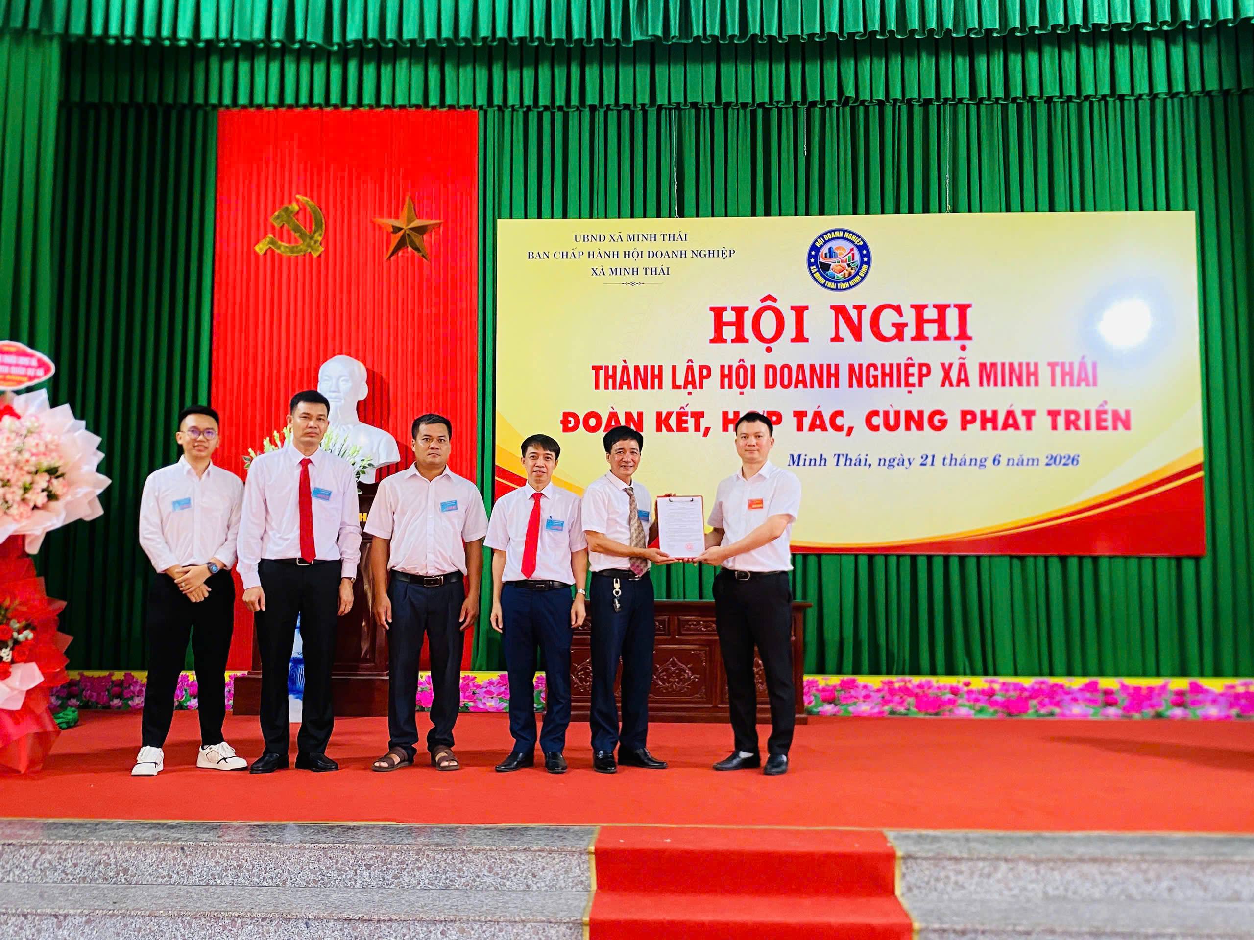 anh tin bai