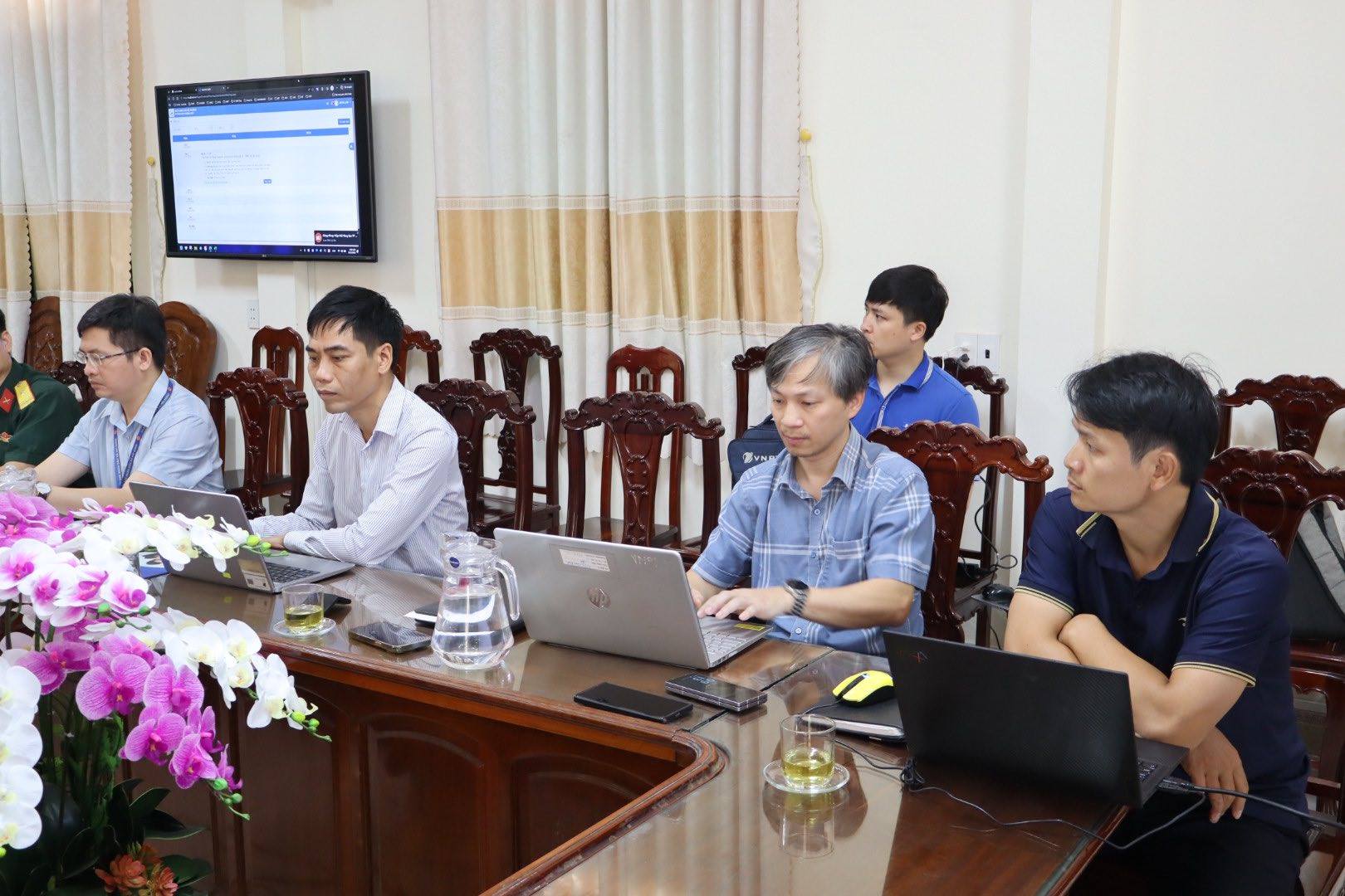anh tin bai