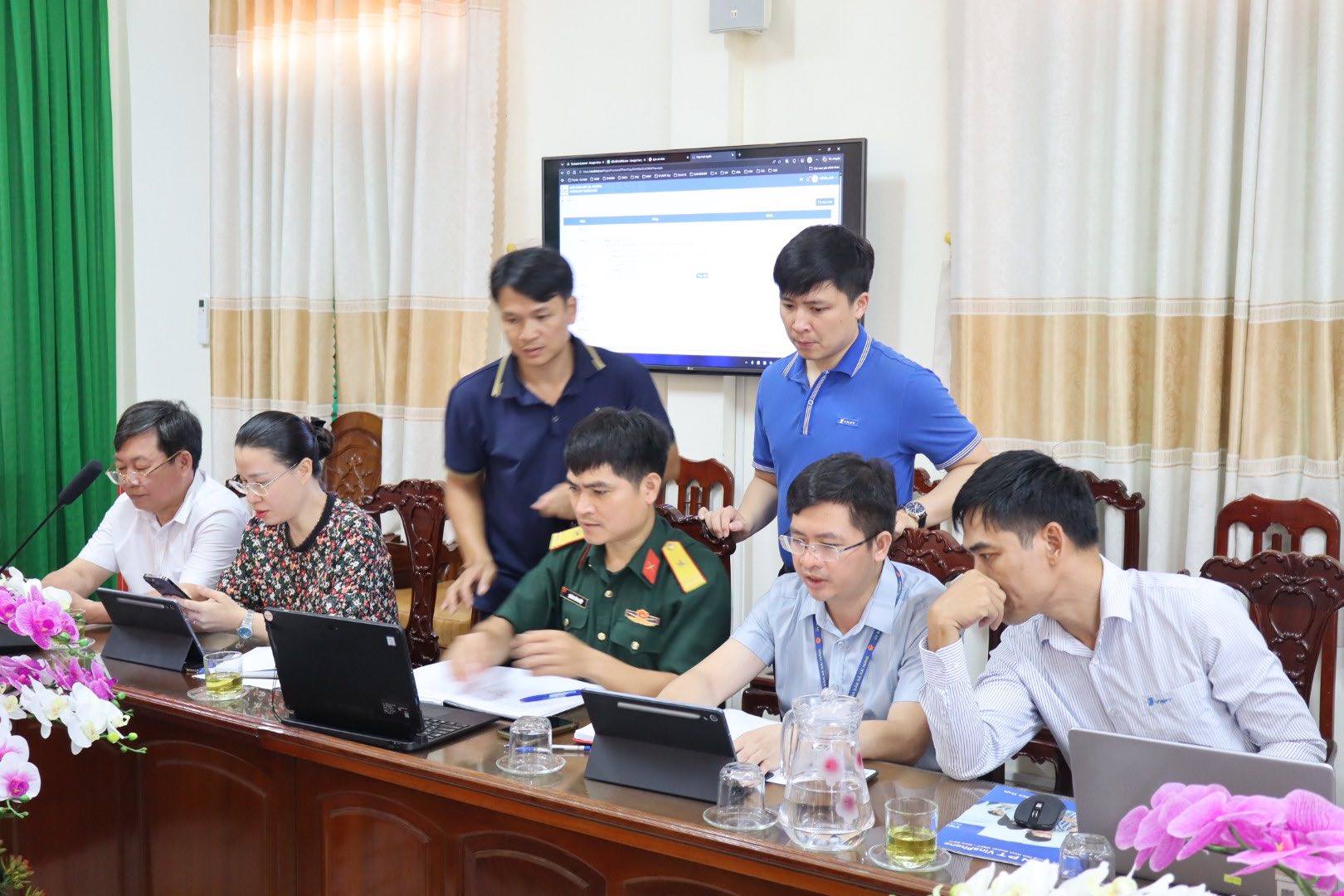 anh tin bai
