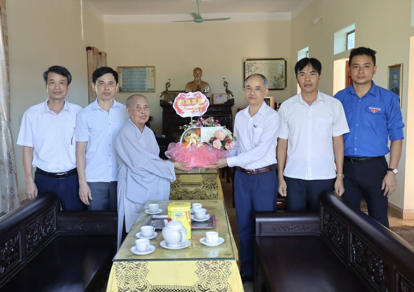anh tin bai
