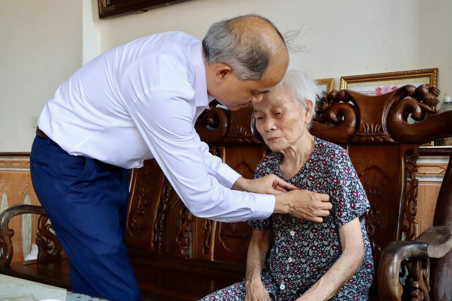 anh tin bai