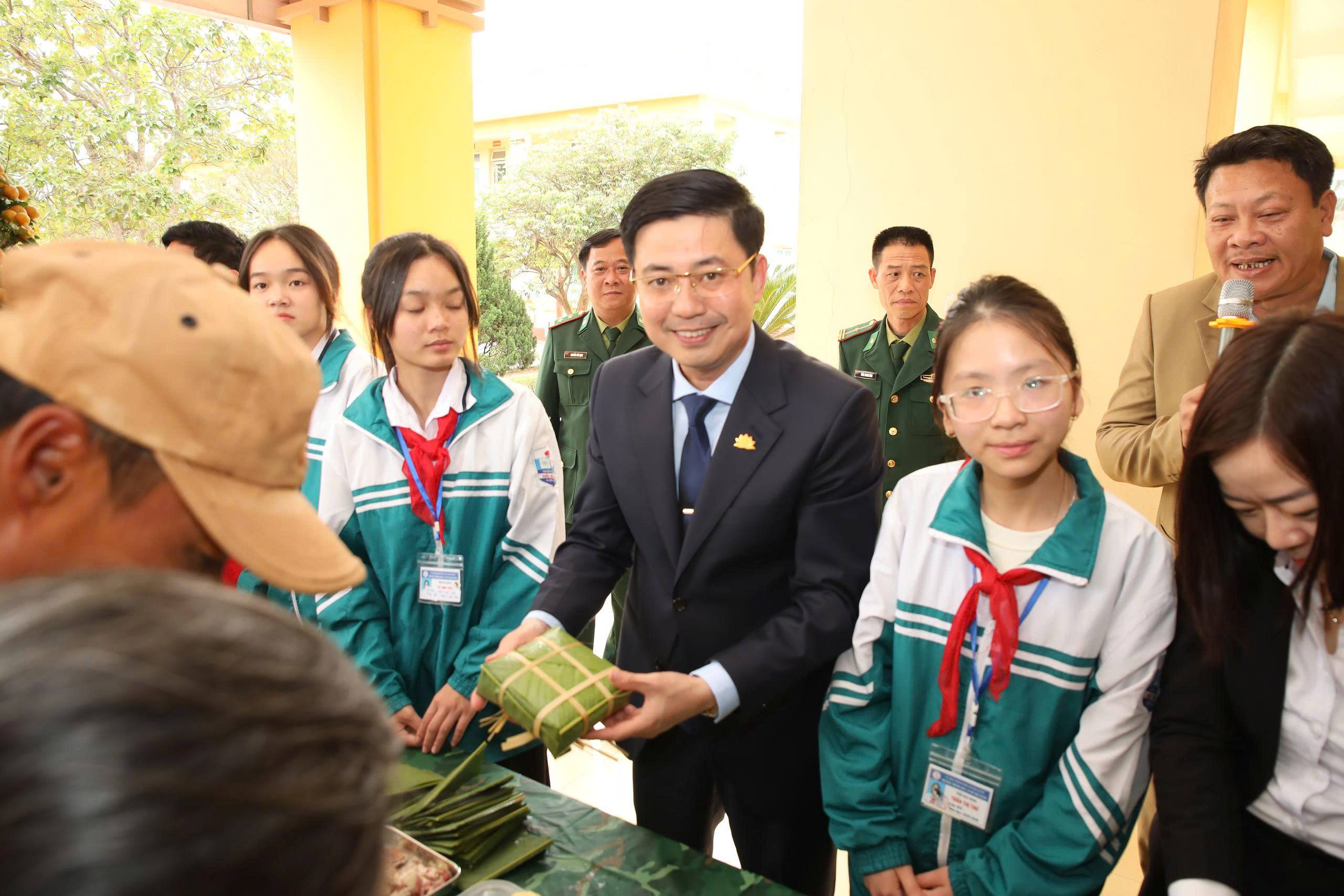 anh tin bai
