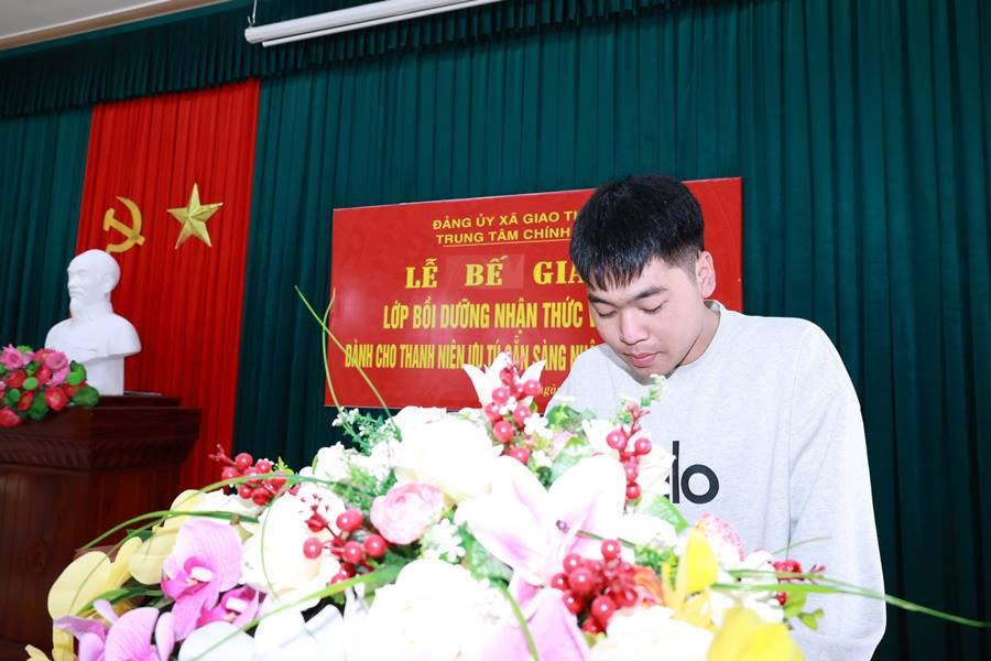 anh tin bai