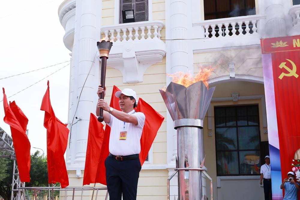 anh tin bai