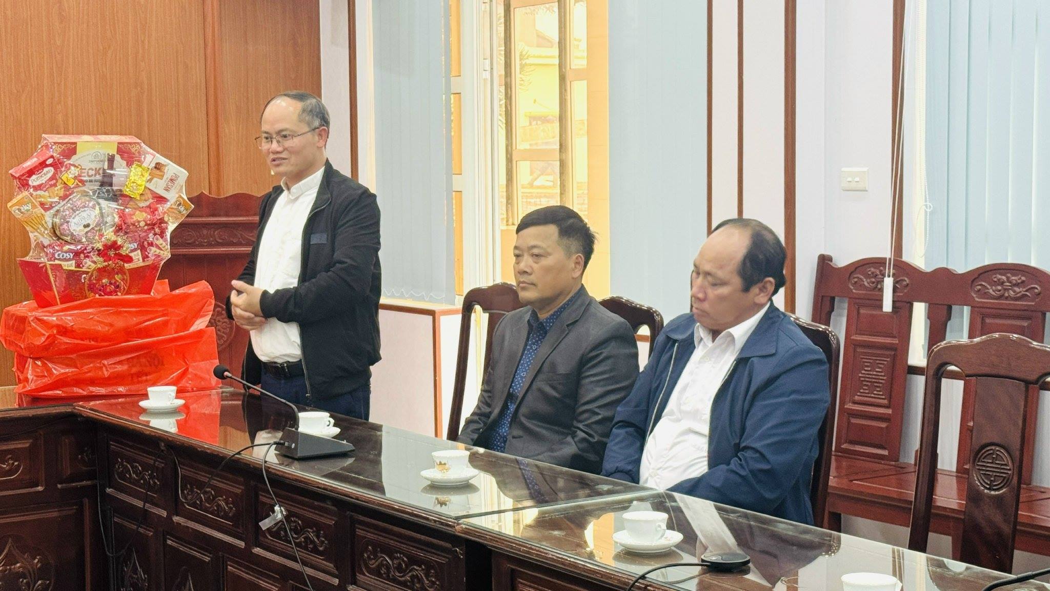 anh tin bai