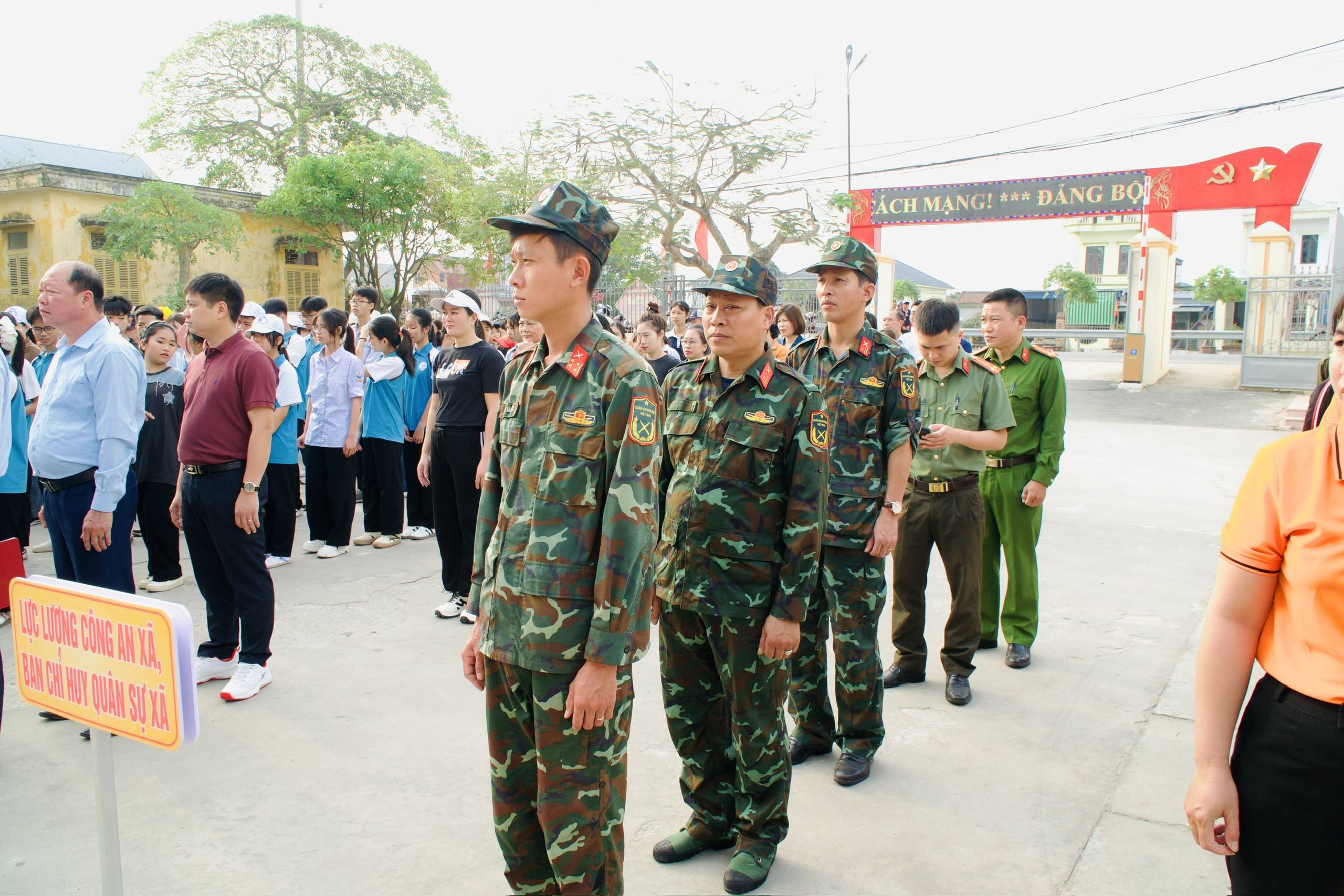 anh tin bai