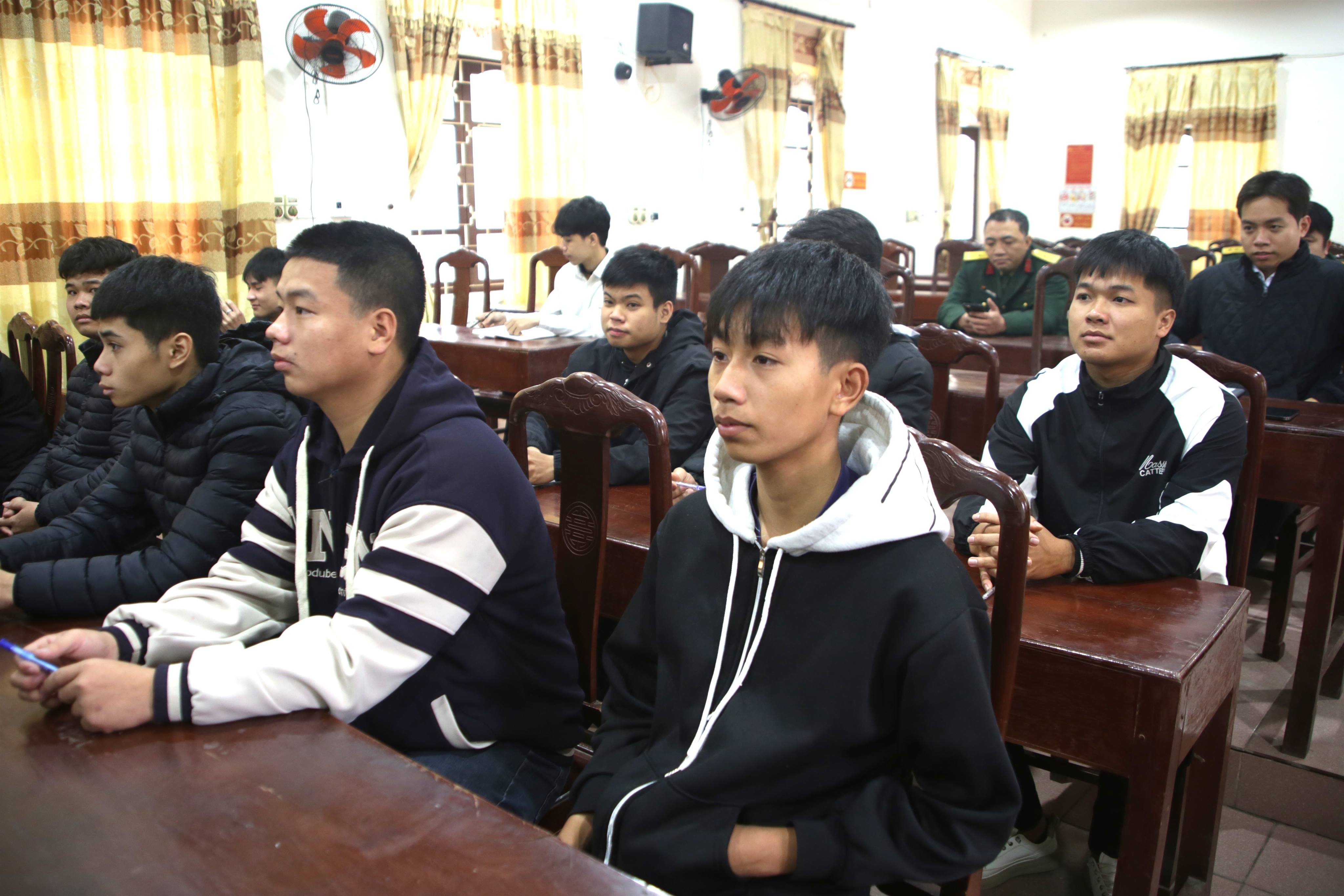 anh tin bai