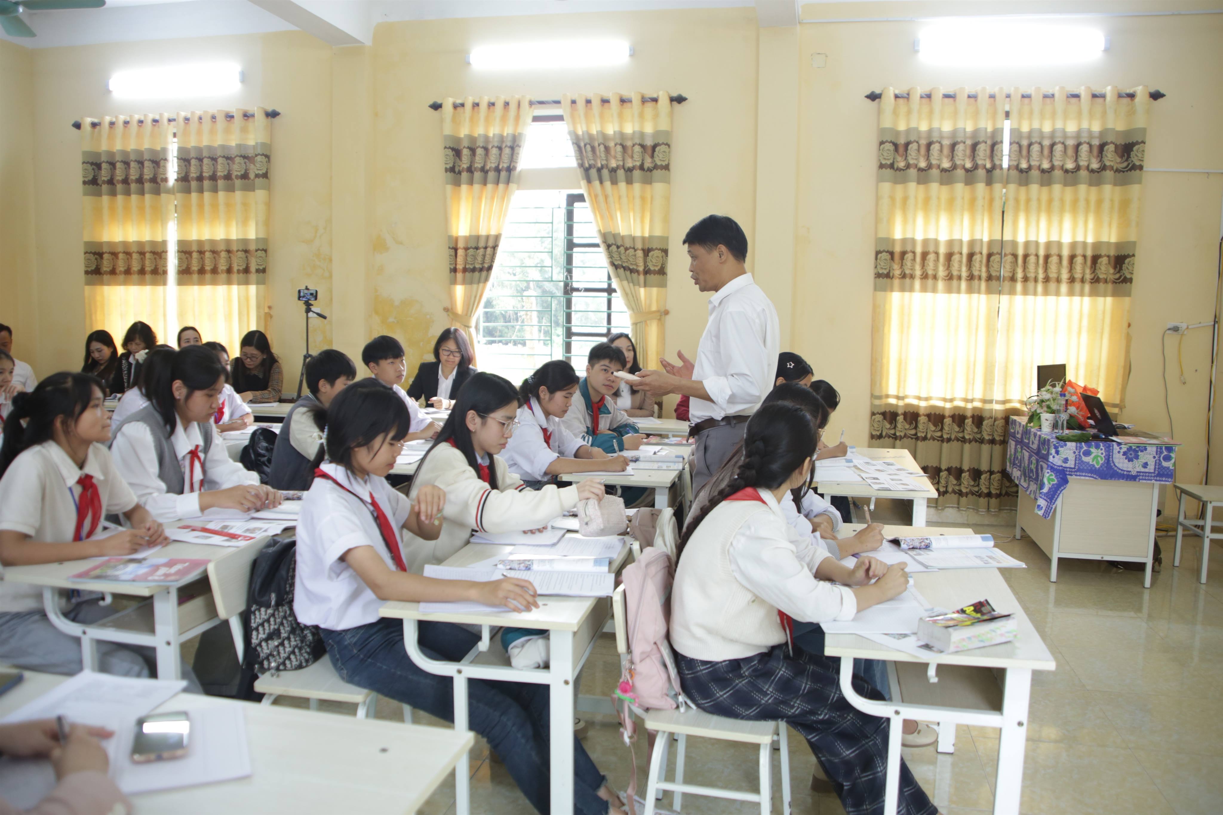 anh tin bai