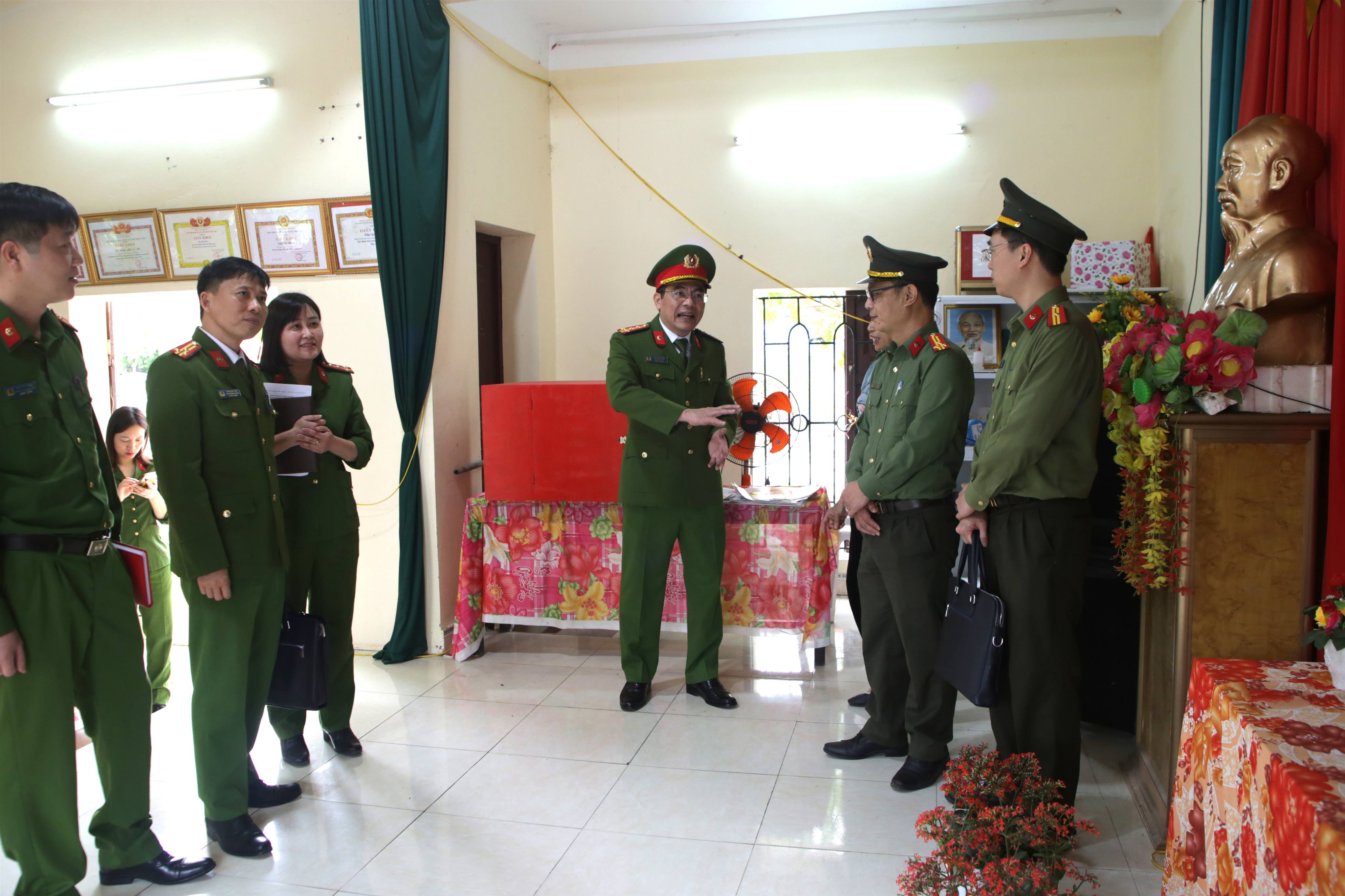 anh tin bai