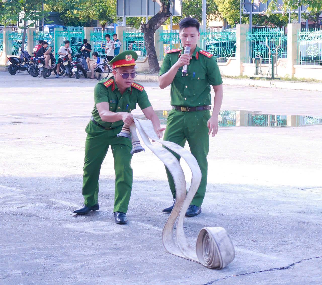 anh tin bai