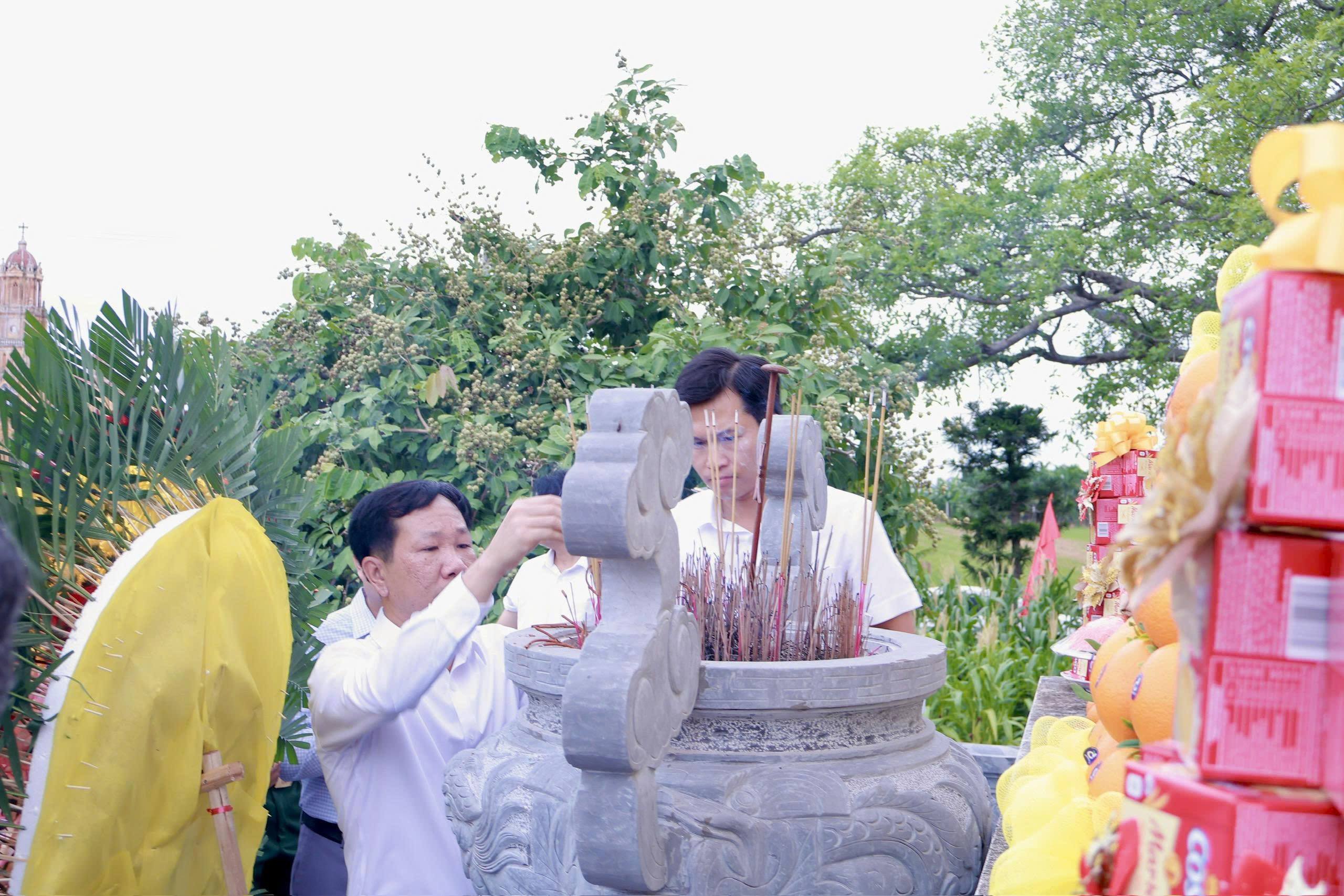 anh tin bai