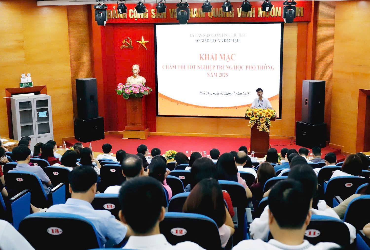 Khai mạc chấm thi tốt nghiệp THPT năm 2025