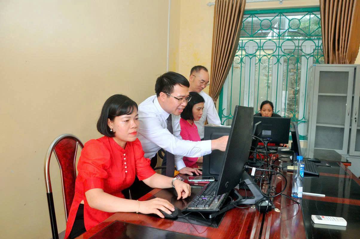 Chính quyền địa phương 2 cấp: Vận hành trơn tru ngay từ ngày đầu