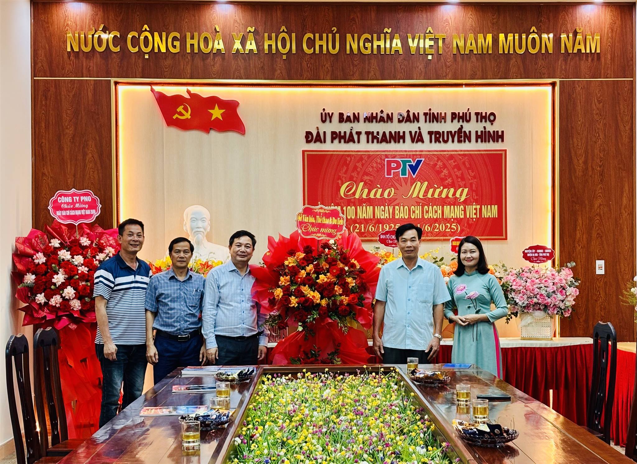 anh tin bai