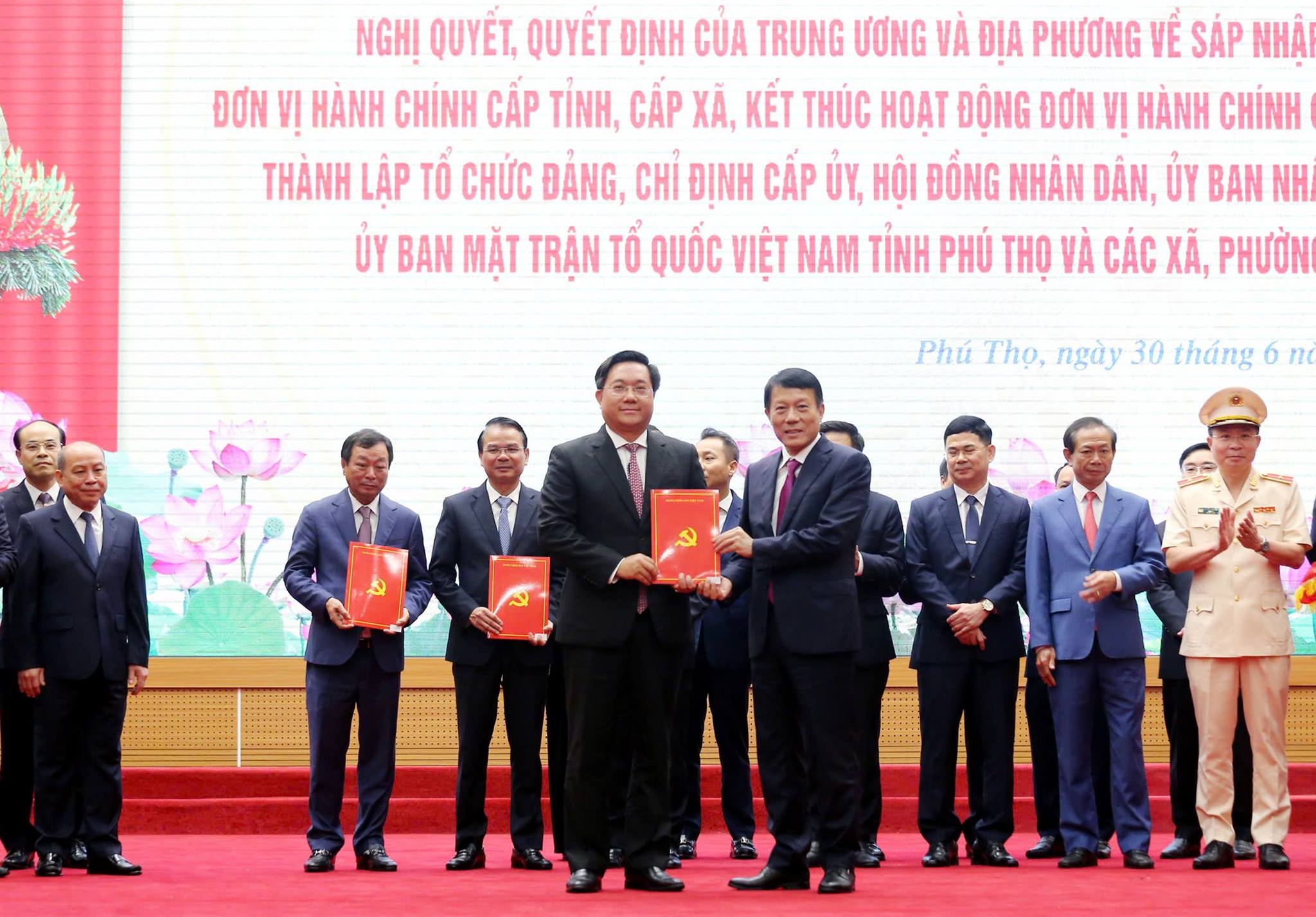 anh tin bai