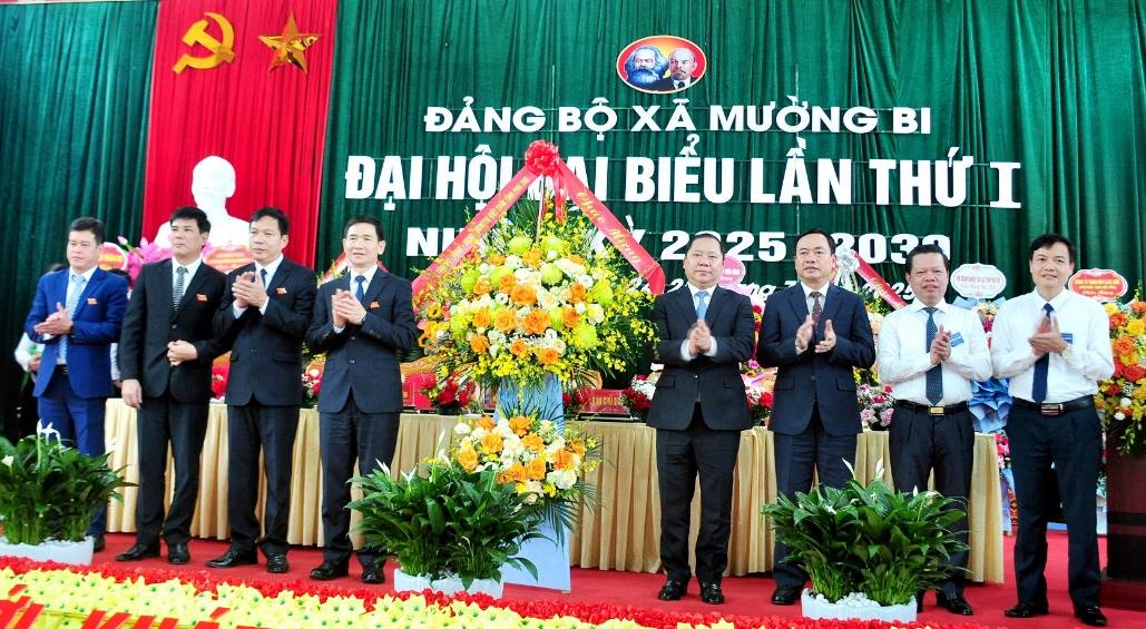 Đại hội đại biểu Đảng bộ các xã, phường Mường Bi, Vân Phú, Vĩnh Tường, Tu Vũ, Yên Phú, Xuân Lãng, Tam Dương lần thứ Nhất, nhiệm kỳ 2025 - 2030
