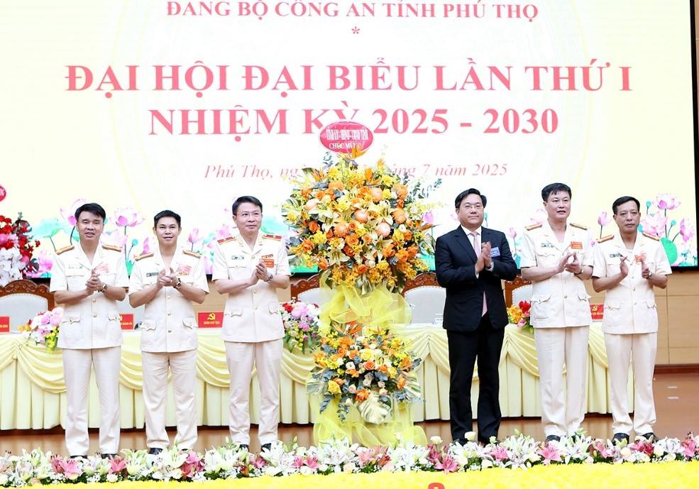Đại hội đại biểu Đảng bộ Công an tỉnh Phú Thọ lần thứ I, nhiệm kỳ 2025 - 2030 thành công tốt đẹp