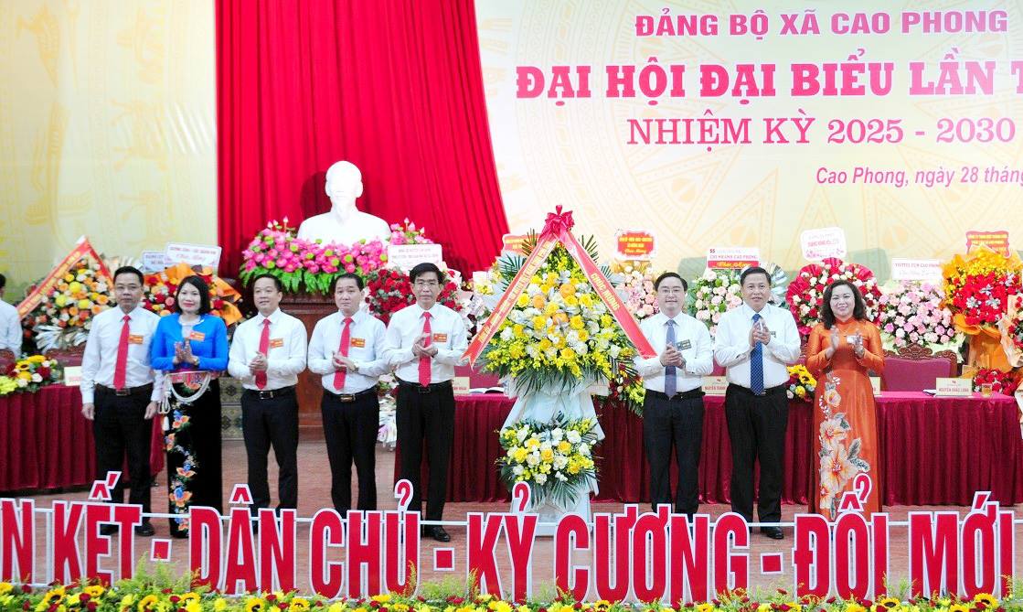 Đại hội đại biểu Đảng bộ xã Cao Phong, Sơn Lương, Quy Đức lần thứ Nhất, nhiệm kỳ 2025 - 2030