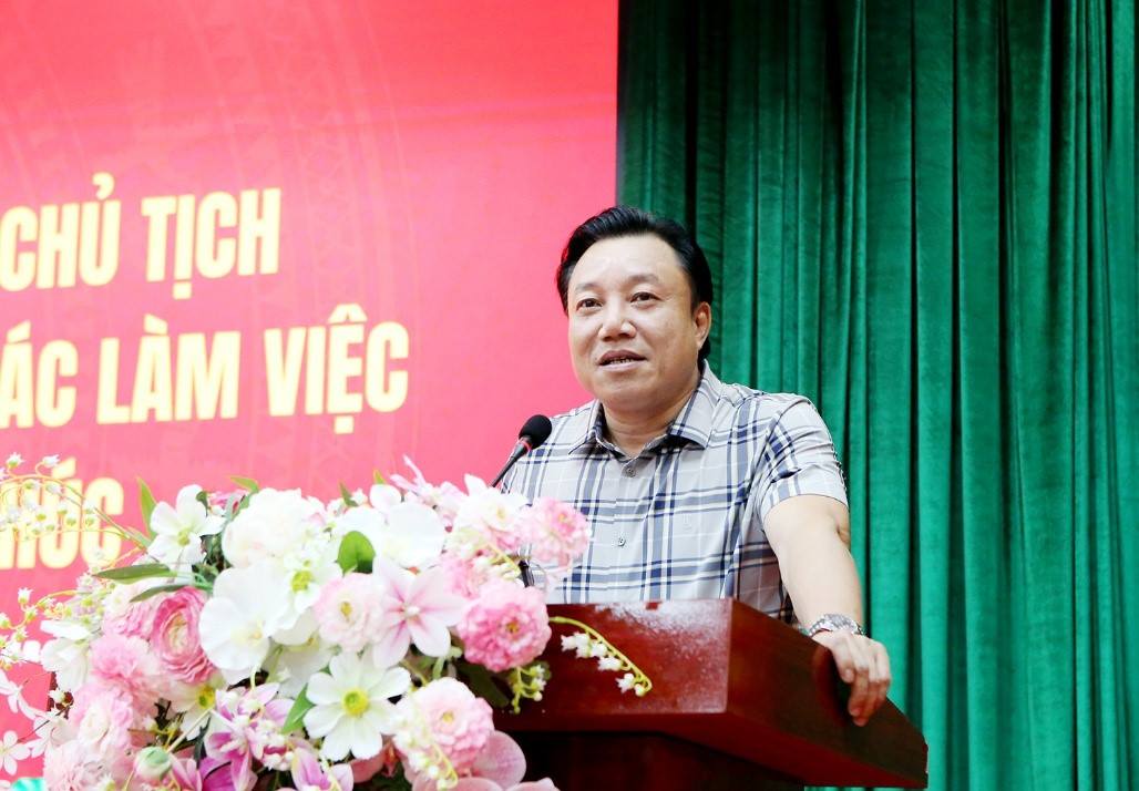 Phó Chủ tịch UBND tỉnh Nguyễn Huy Ngọc thăm, kiểm tra một số cơ sở y tế trên địa bàn khu vực Vĩnh Phúc