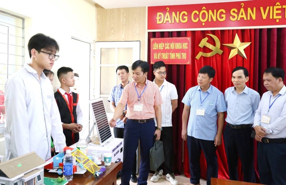 anh tin bai