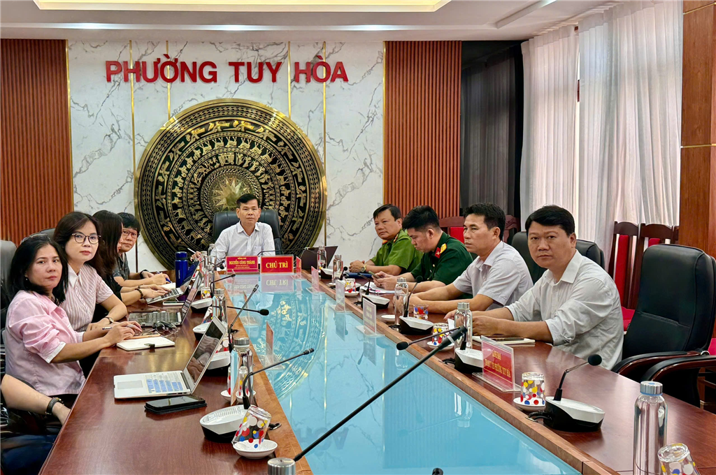 Hội nghị thường kỳ đánh giá công tác chỉ đạo, điều hành của UBND tỉnh