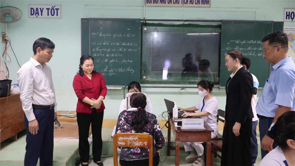 PHƯỜNG TUY HOÀ TỔ CHỨC NGÀY HỘI KHÁM SỨC KHOẺ TOÀN DÂN VÀ CHUYỂN ĐỔI SỐ