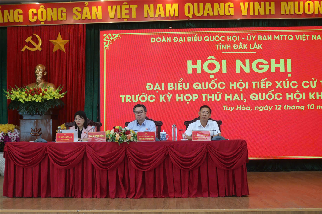 Đồng chí Nguyễn Thanh Nghị, Ủy viên Bộ Chính trị, Bí thư Trung ương Đảng, Trưởng ban Chính sách, Chiến lược Trung ương tiếp xúc cử tri tại các xã, phường phía Đông tỉnh