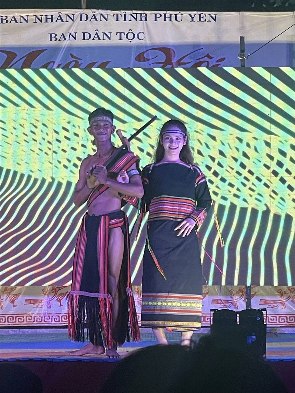 anh tin bai