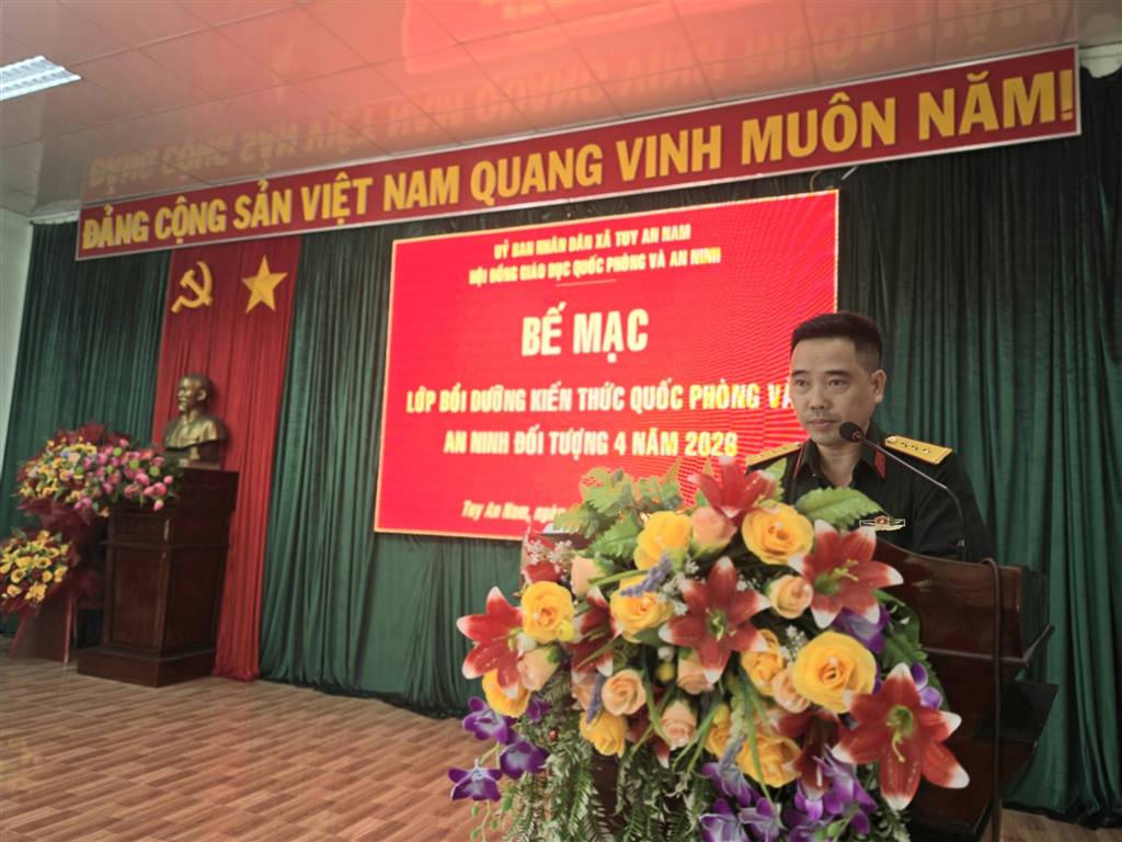 XÃ TUY AN NAM BẾ MẠC LỚP BỒI DƯỠNG KIẾN THỨC QUỐC PHÒNG VÀ AN NINH ĐỐI TƯỢNG 4 NĂM 2026
