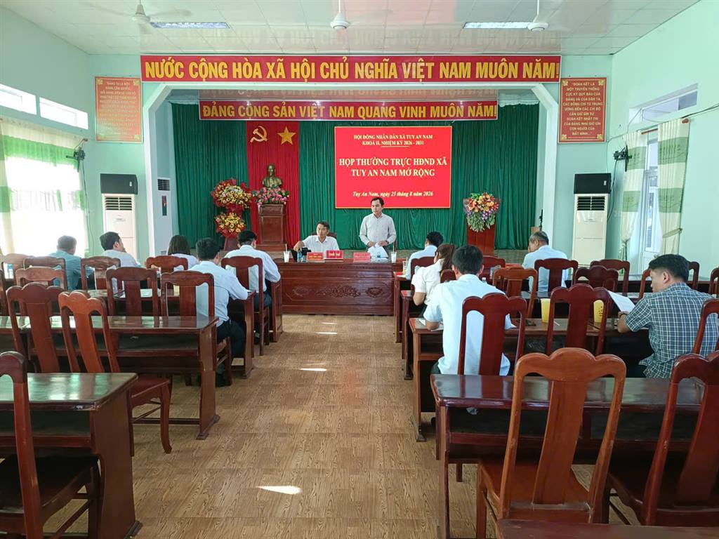 THƯỜNG TRỰC HĐND XÃ TUY AN NAM TỔ CHỨC CUỘC HỌP THƯỜNG TRỰC HĐND XÃ MỞ RỘNG