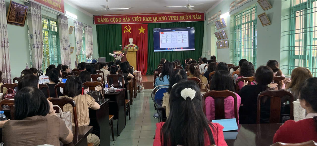 CHƯƠNG TRÌNH BỒI DƯỠNG, TẬP HUẤN LÝ LUẬN CHÍNH TRỊ HÈ NĂM 2026