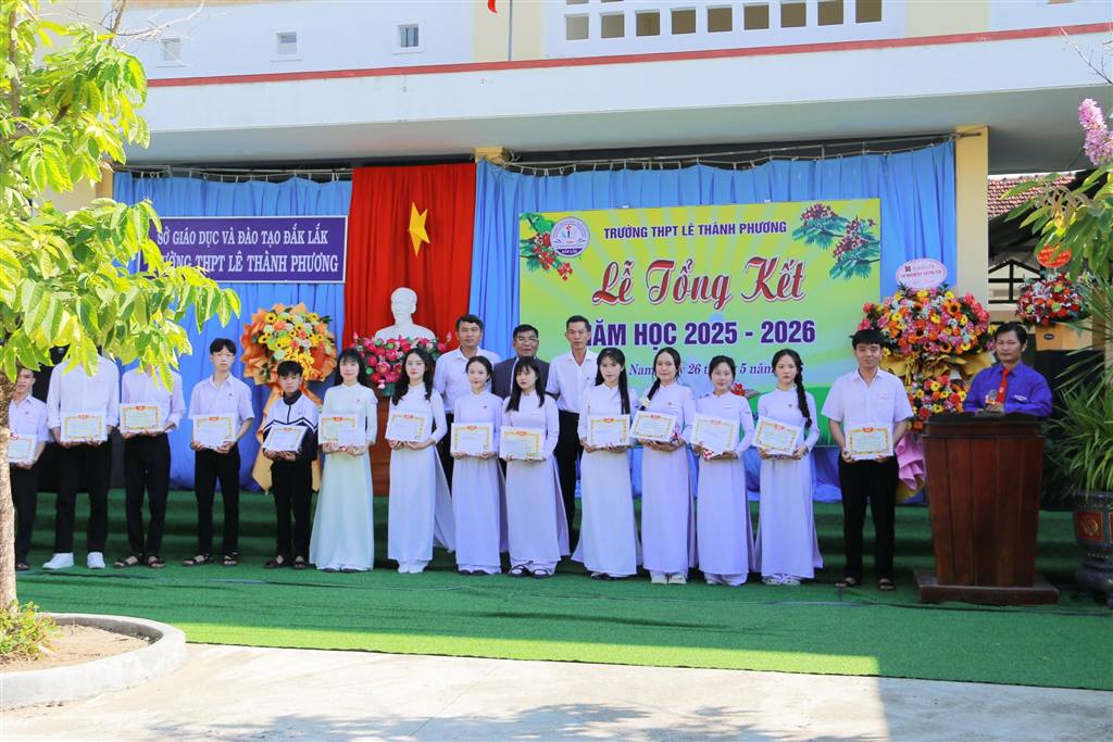 CÁC TRƯỜNG HỌC TRÊN ĐỊA BÀN XÃ TUY AN NAM HOÀN THÀNH TỔ CHỨC LỄ TỔNG KẾT NĂM HỌC 2025 - 2026