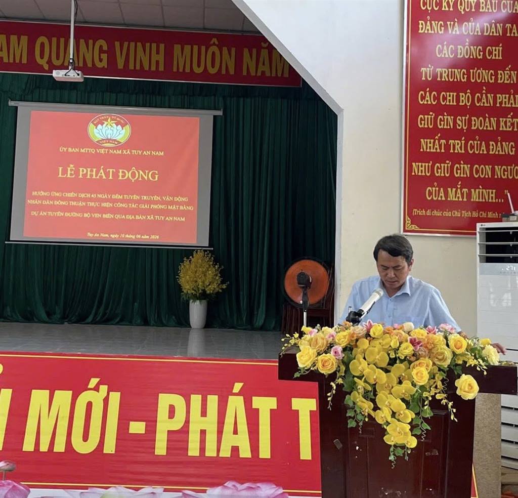 XÃ TUY AN NAM PHÁT ĐỘNG CHIẾN DỊCH 45 NGÀY ĐÊM TUYÊN TRUYỀN, VẬN ĐỘNG GIẢI PHÓNG MẶT BẰNG DỰ ÁN TUYẾN ĐƯỜNG BỘ VEN BIỂN