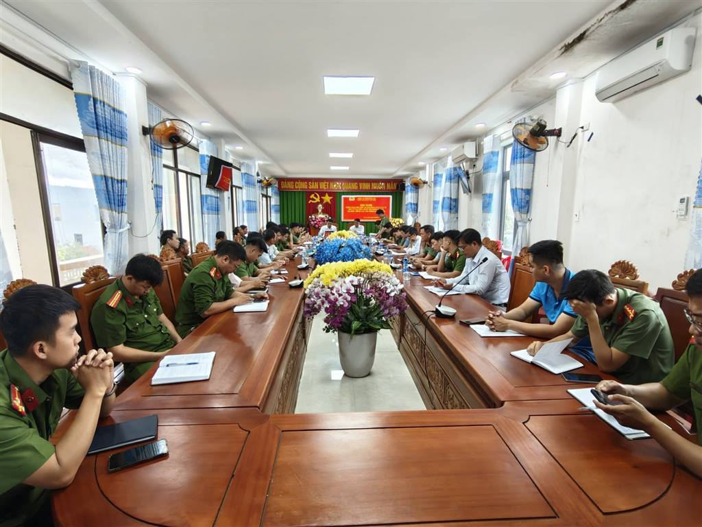 HỘI NGHỊ TRIỂN KHAI PHƯƠNG ÁN ĐẢM BẢO AN NINH TRẬT TỰ & Y TẾ KỲ BẦU CỬ ĐẠI BIỂU QUỐC HỘI KHÓA XVI VÀ HĐND CÁC CẤP NHIỆM KỲ 2026 - 2031