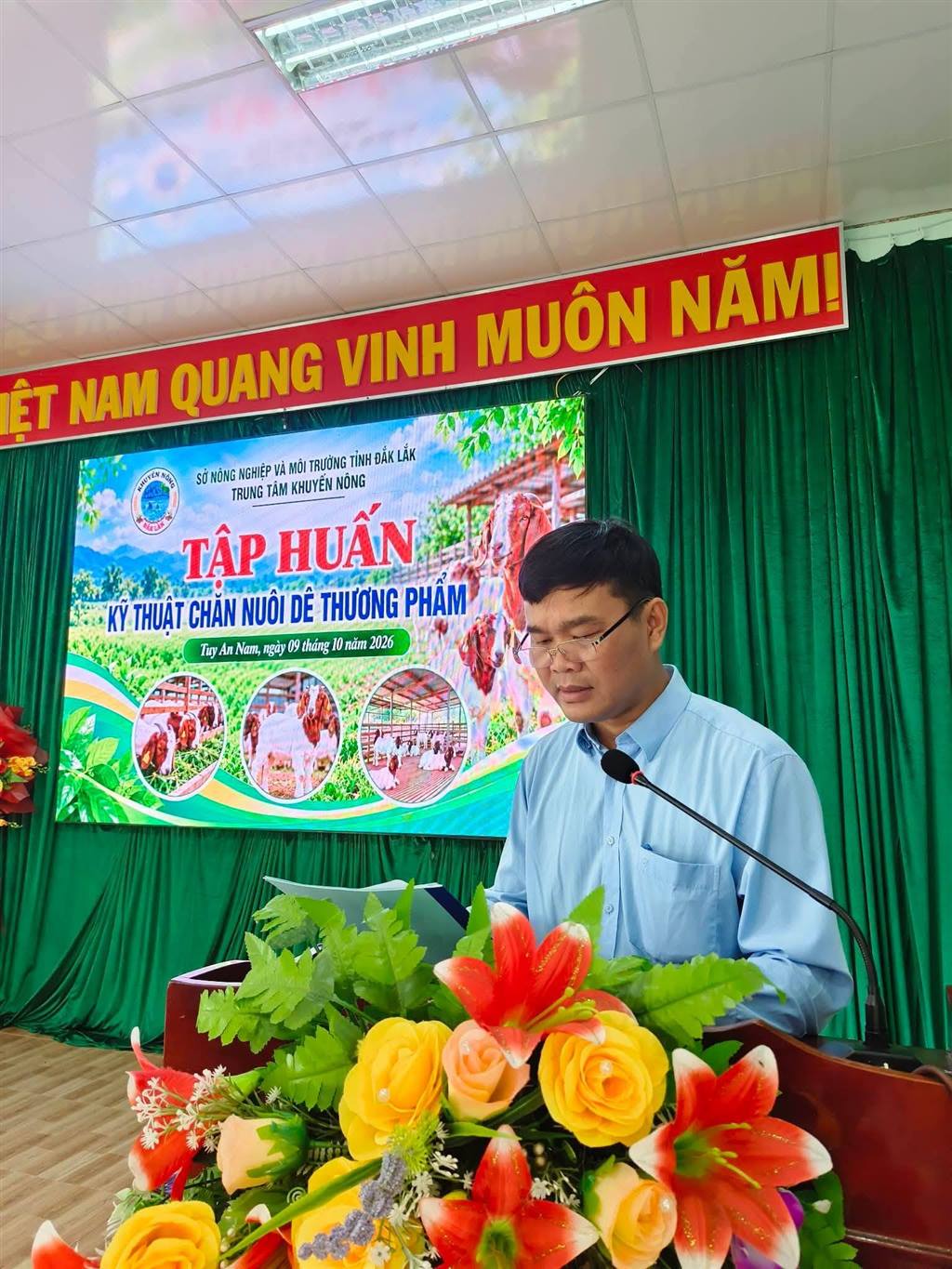 HỘI NÔNG DÂN XÃ TUY AN NAM TỔ CHỨC TẬP HUẤN KỸ THUẬT CHĂN NUÔI DÊ THƯƠNG PHẨM*