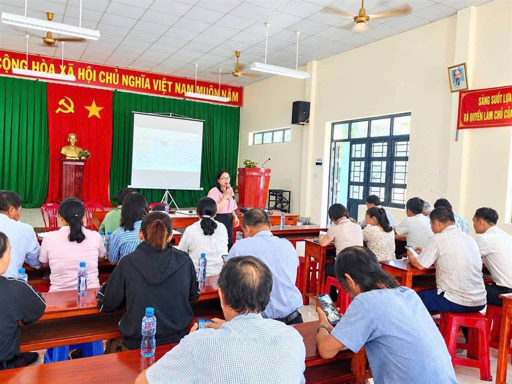 Tuy An Nam_ Sức mạnh cộng đồng trong công tác Phòng chống sốt xuất huyết