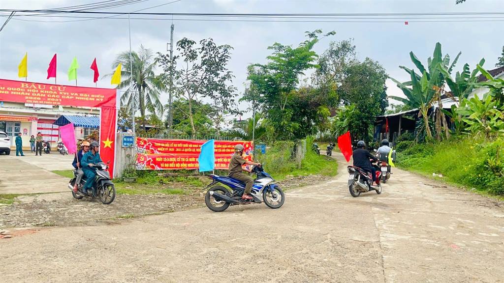 TRƯỚC NGÀY BẦU CỬ, CÁC KHU VỰC BỎ PHIẾU Ở TUY AN TÂY HOÀN TẤT KHÂU CHUẨN BỊ