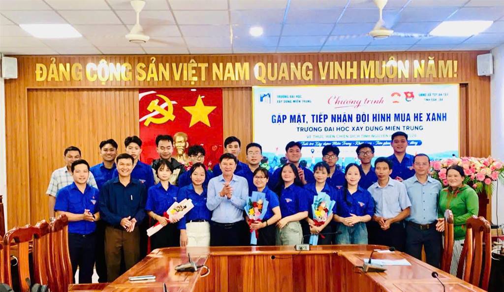 GẶP MẶT, TIẾP NHẬN ĐỘI HÌNH CHIẾN DỊCH MÙA HÈ XANH TRƯỜNG ĐẠI HỌC XÂY DỰNG MIỀN TRUNG NĂM 2026