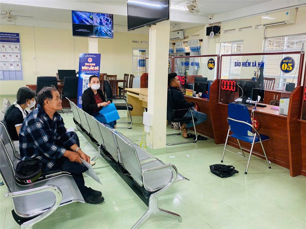 ĐẨY MẠNH CẢI CÁCH HÀNH CHÍNH – BỨT PHÁ TỪ NHỮNG CHỈ SỐ CỤ THỂ, HƯỚNG ĐẾN SỰ HÀI LÒNG CỦA NHÂN DÂN