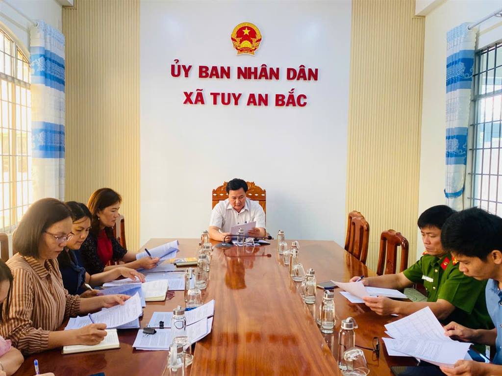 TỔ CHỨC HỌP ĐÁNH GIÁ CÔNG TÁC CẢI CÁCH HÀNH CHÍNH QUÝ I/2026