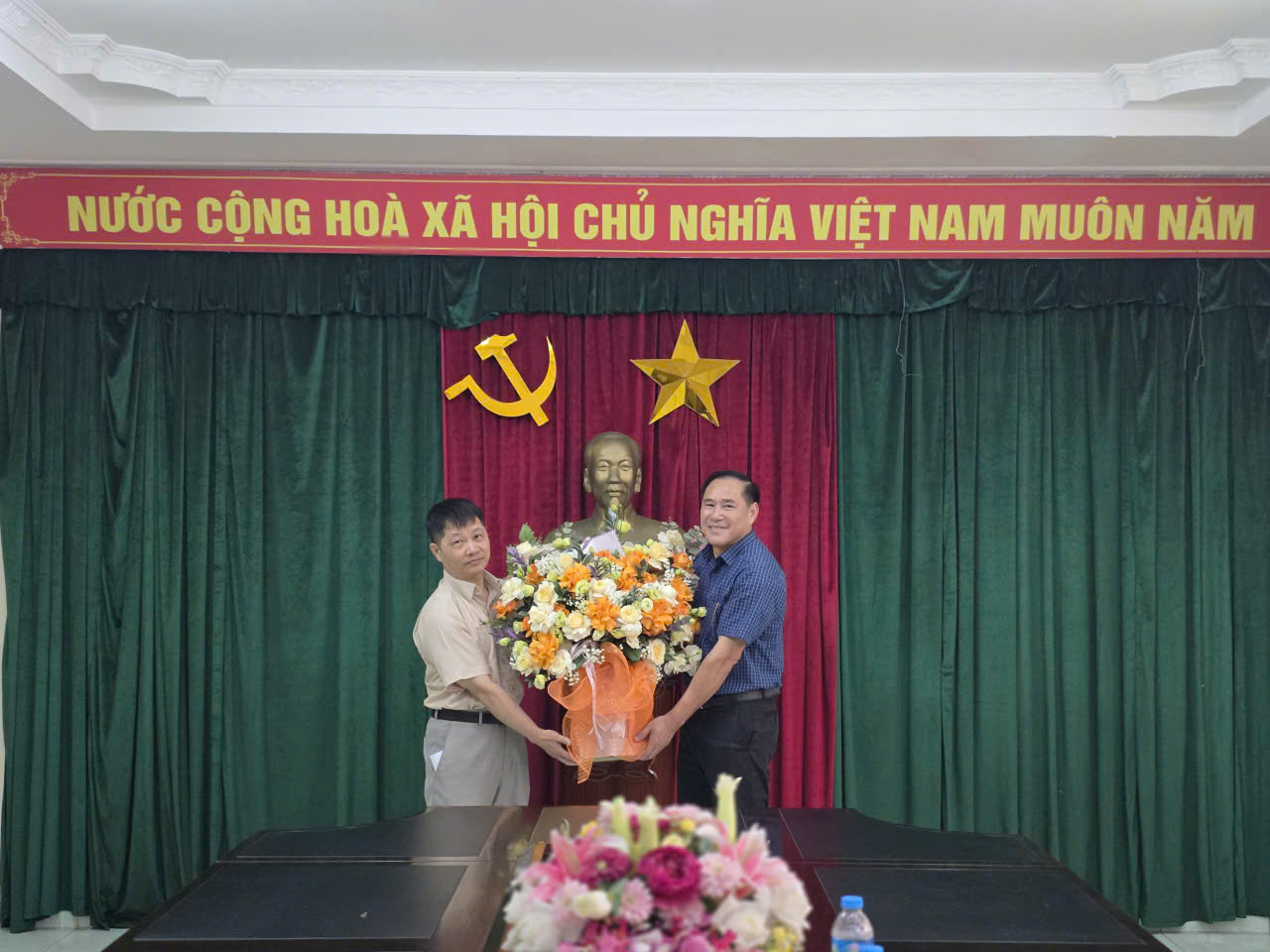 anh tin bai